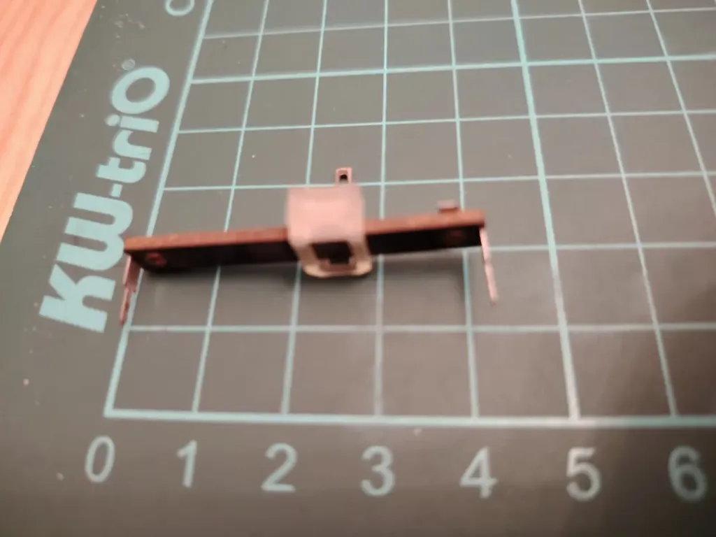 Slide potentiometer (1.8MΩ)