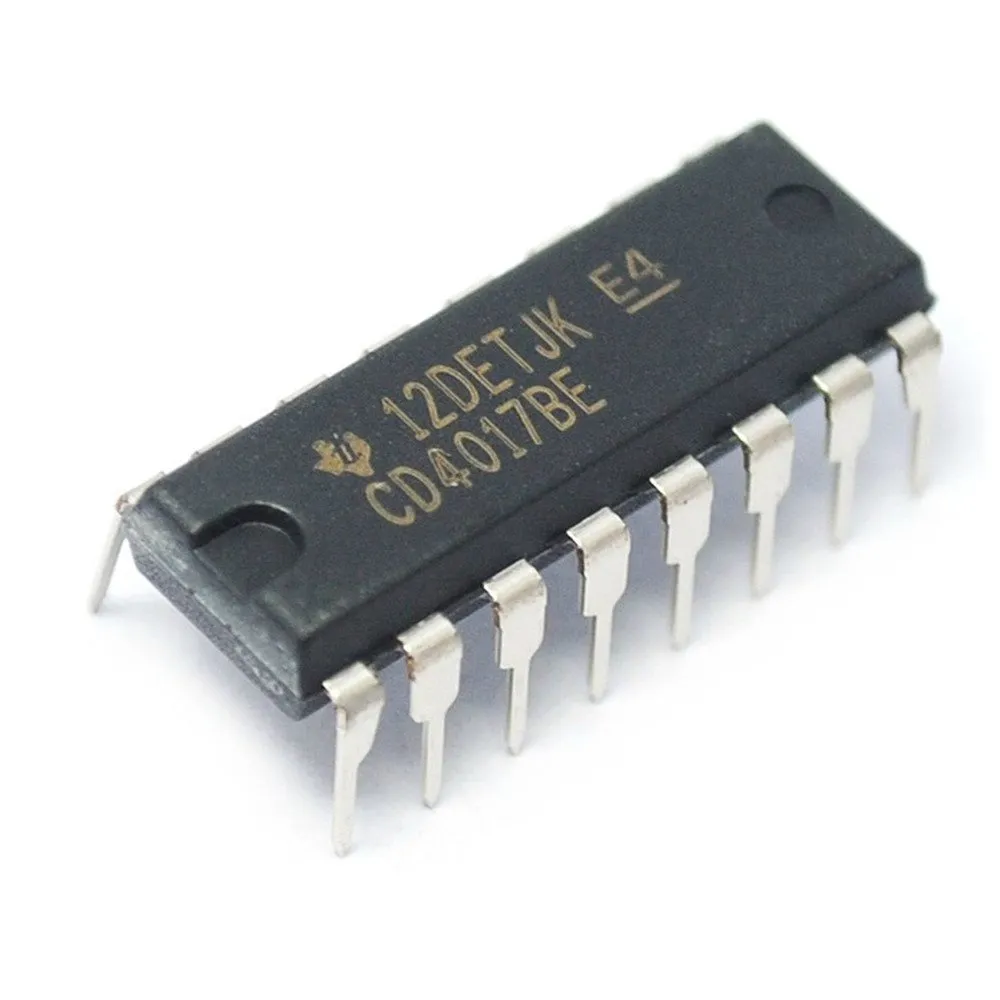 IC CD4017 counter/divider